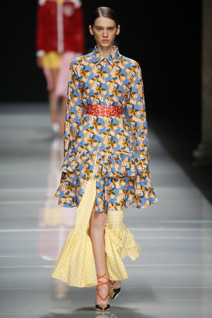 Milano Moda Donna Primavera/Estate 2017 Au Jour Le Jour